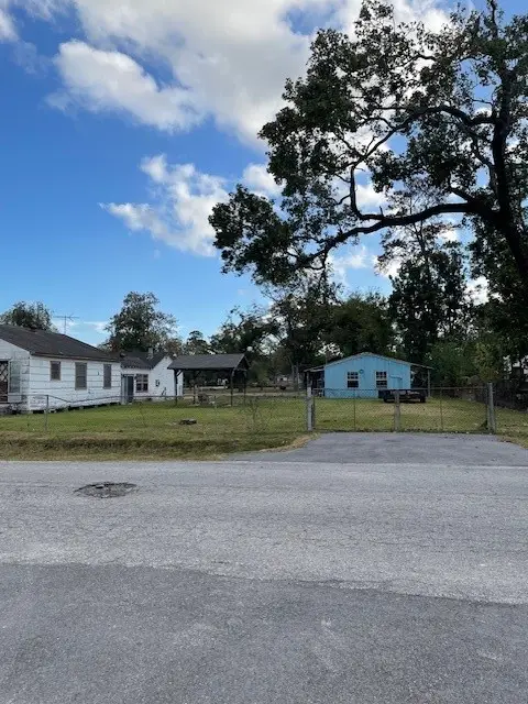 7339 Lewiston Street, Houston, TX 77049