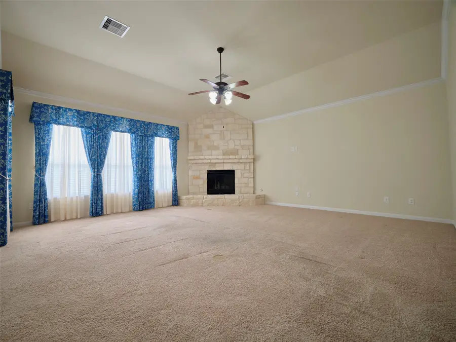 20831 Camelot Legend Drive, Tomball, TX 77375 - Image #3