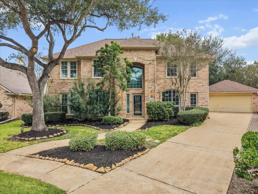 311 Lake Front Drive, League City, TX 77573 - #2