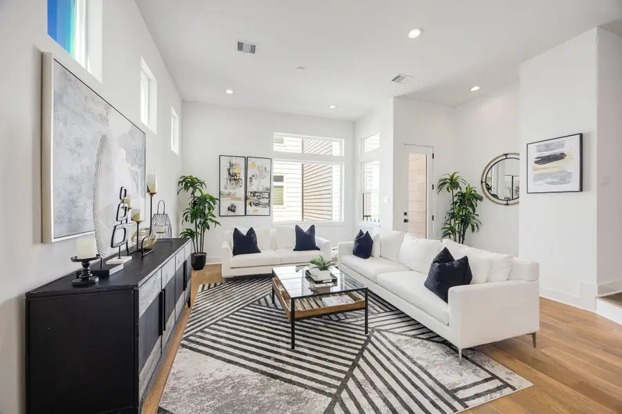 303 Marcella Street #F, Houston, TX 77091 - #2