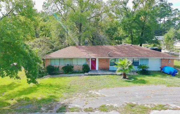 14335 Hill Drive, Willis, TX 77318