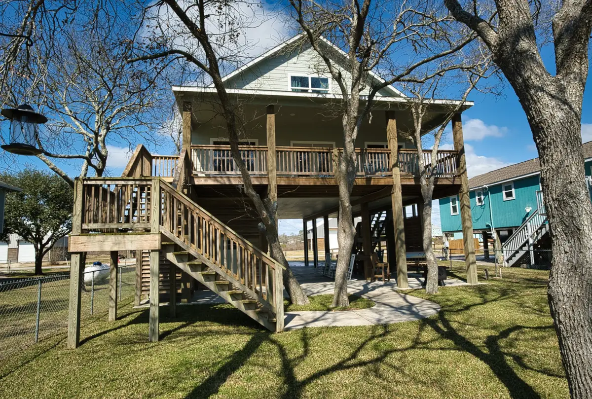 2569 County Road 291, Sargent, TX 77414 - #1