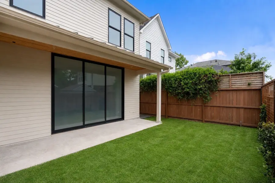1116 Highland Street, Houston, TX 77009 - #3