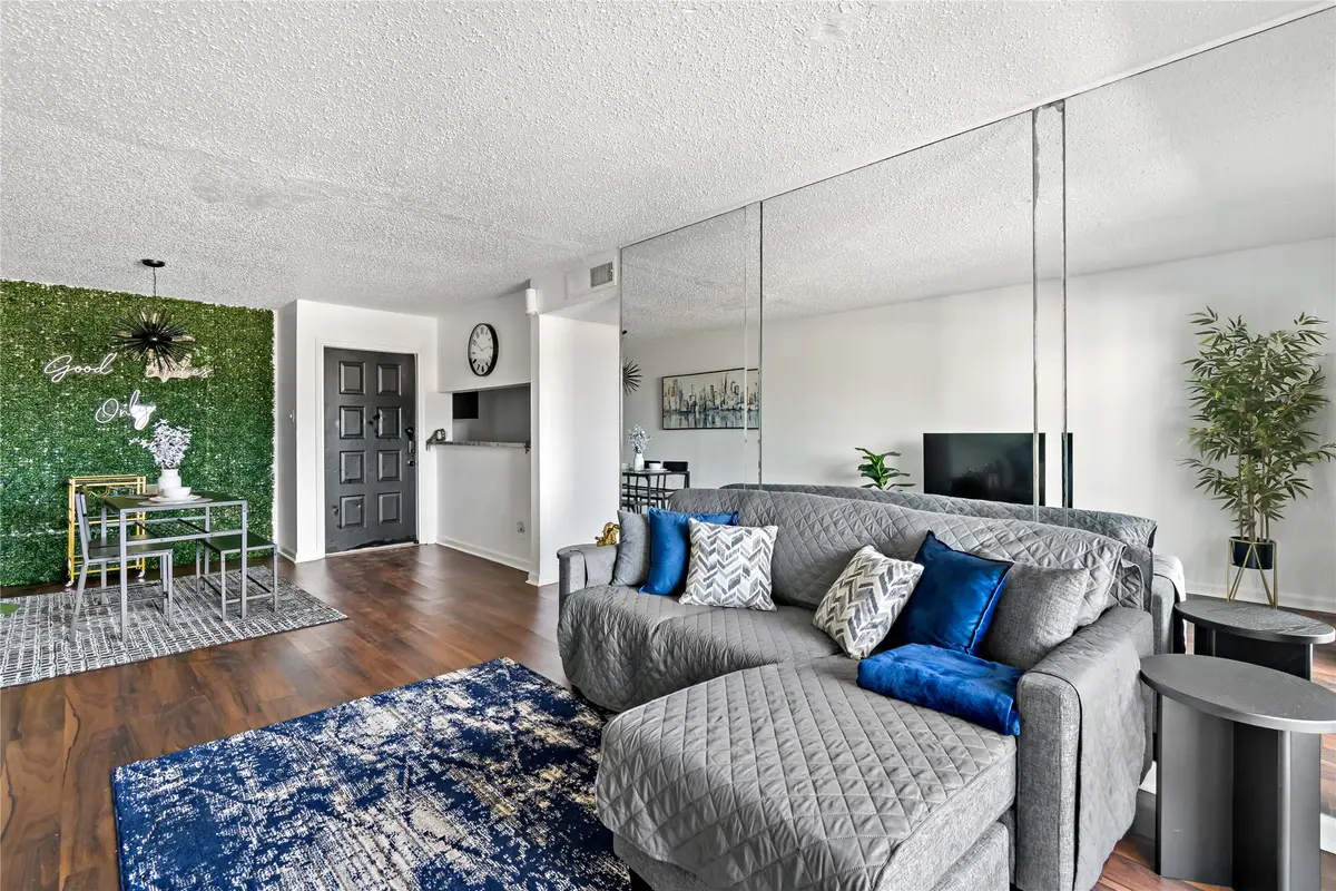 2830 S Bartell Drive #211, Houston, TX 77054 - #1