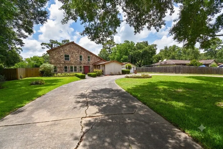 5504 Sycamore Drive, Dickinson, TX 77539 - #2