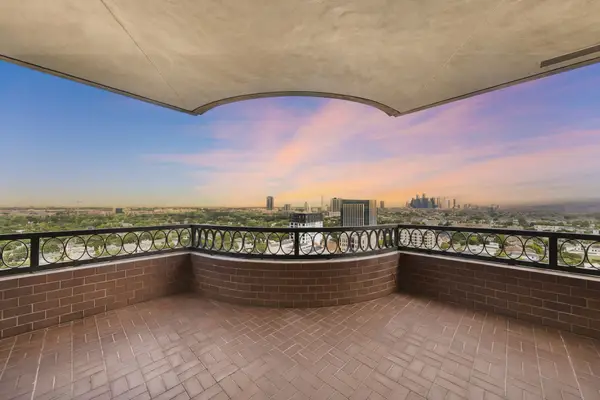 2121 Kirby Drive #13NE, Houston, TX 77019