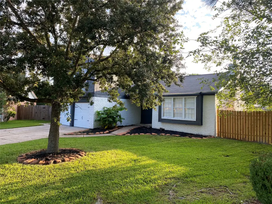 15907 Inwood Lane, Missouri City, TX 77489 - #2