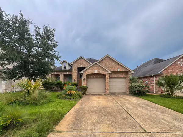 17903 Sugarloaf Bay Drive, Cypress, TX 77429