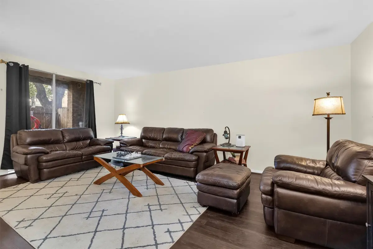 4637 Wild Indigo Street #422, Houston, TX 77027 - #1