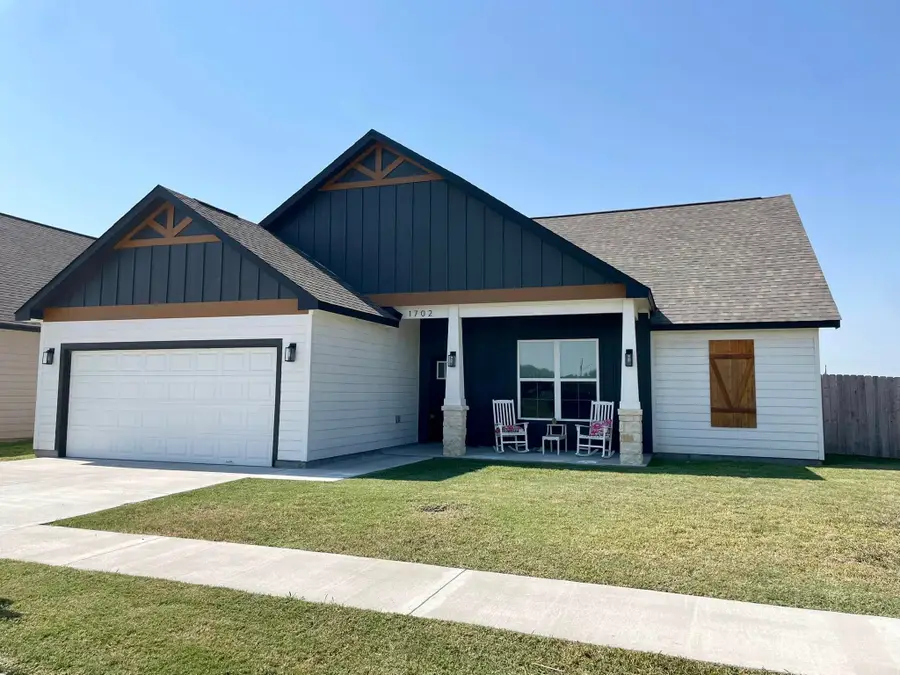 1702 Lantana Lane, El Campo, TX 77437 - #2