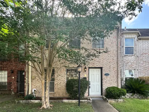 6505 Gambier Lane, Bellaire, TX 77401