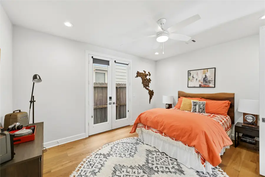 830 Wakefield Drive #A, Houston, TX 77018 - #2