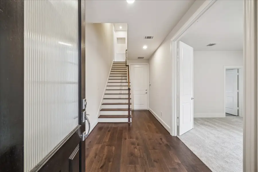 1015 Saint Charles Street, Houston, TX 77003 - #2