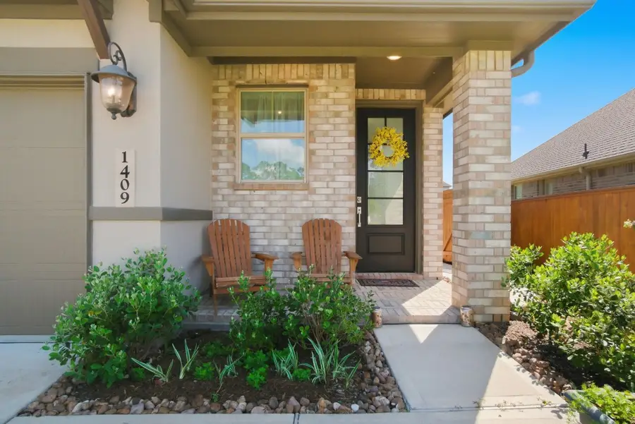 1409 Northwood Bluff Lane, Pinehurst, TX 77362 - #2