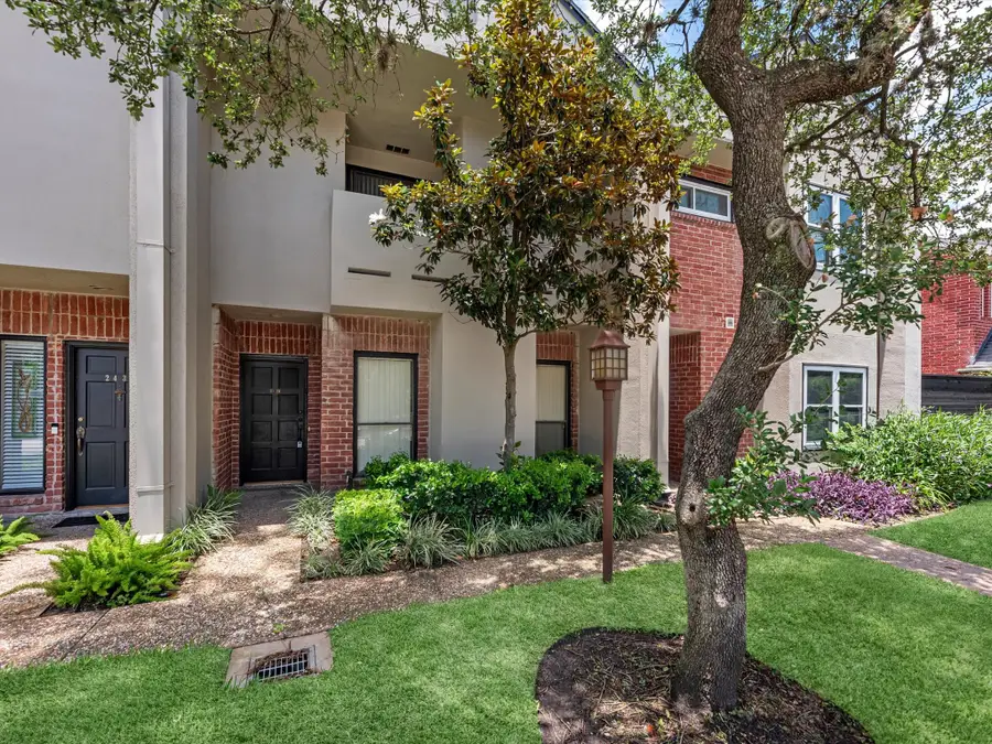 2428 Bering Drive #2428, Houston, TX 77057 - #2