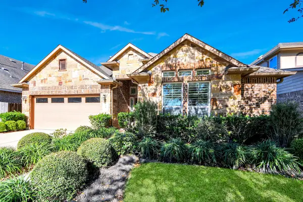 31 Glade Park Drive, Missouri City, TX 77459