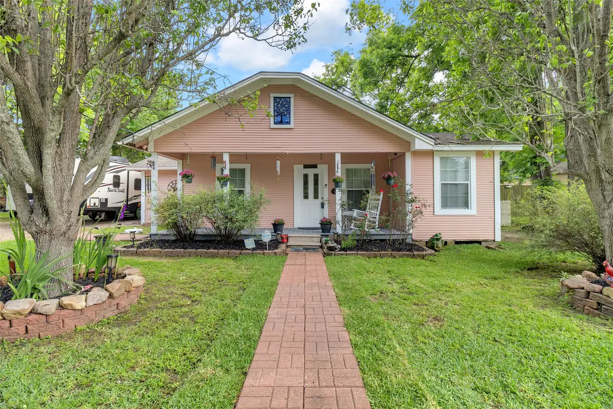 120 Willow Street, Humble, TX 77338 - #1