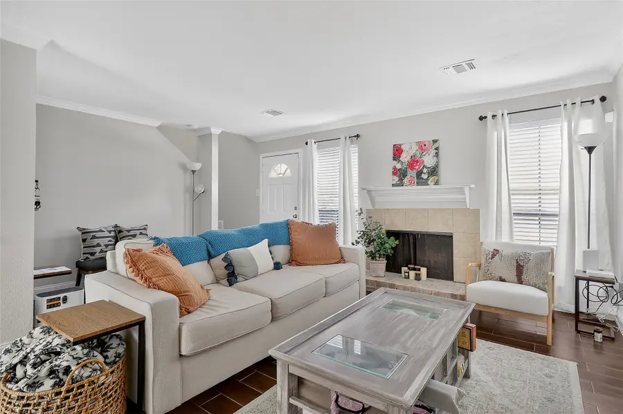 766 Worthshire Street, Houston, TX 77008 - #3