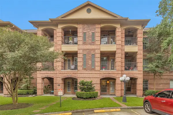 2815 Kings Crossing Drive #102, Houston, TX 77345