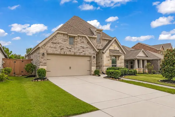 6426 Shadowbrook Hollow Trail, Katy, TX 77493