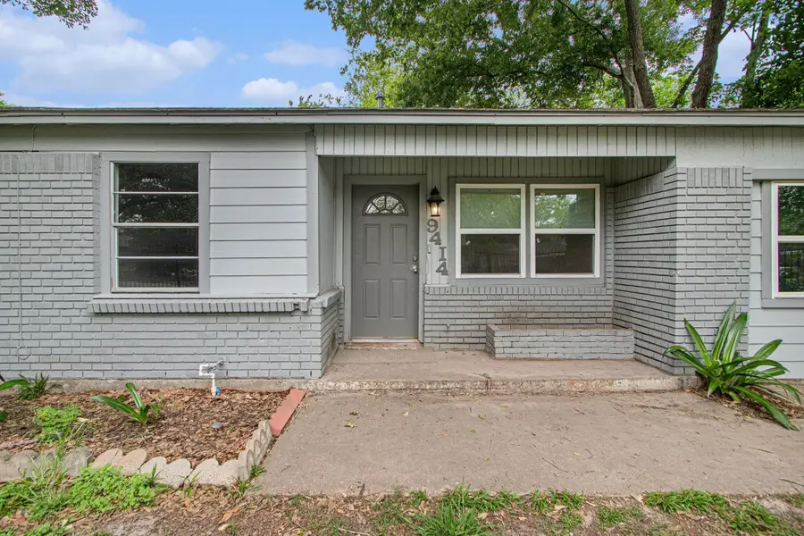 9414 Rosehaven Drive, Houston, TX 77051 - Image #2