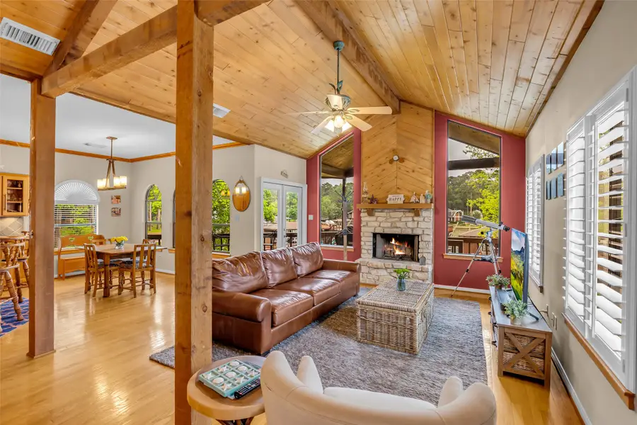 33 Harbour Point Circle, Coldspring, TX 77331 - #3