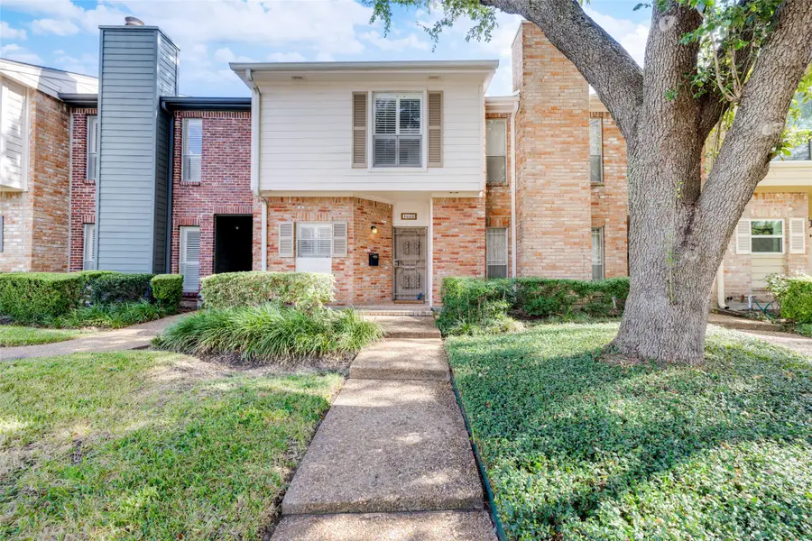 1035 Fountain View Drive, Houston, TX 77057 - #2