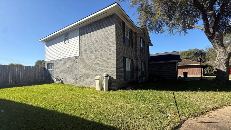 4810 Arbor Court, Rosenberg, TX 77471 - Image #2