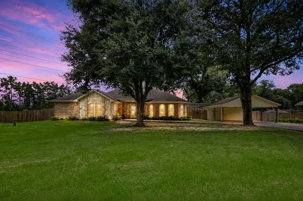 20110 Oakwood Court, Humble, TX 77338