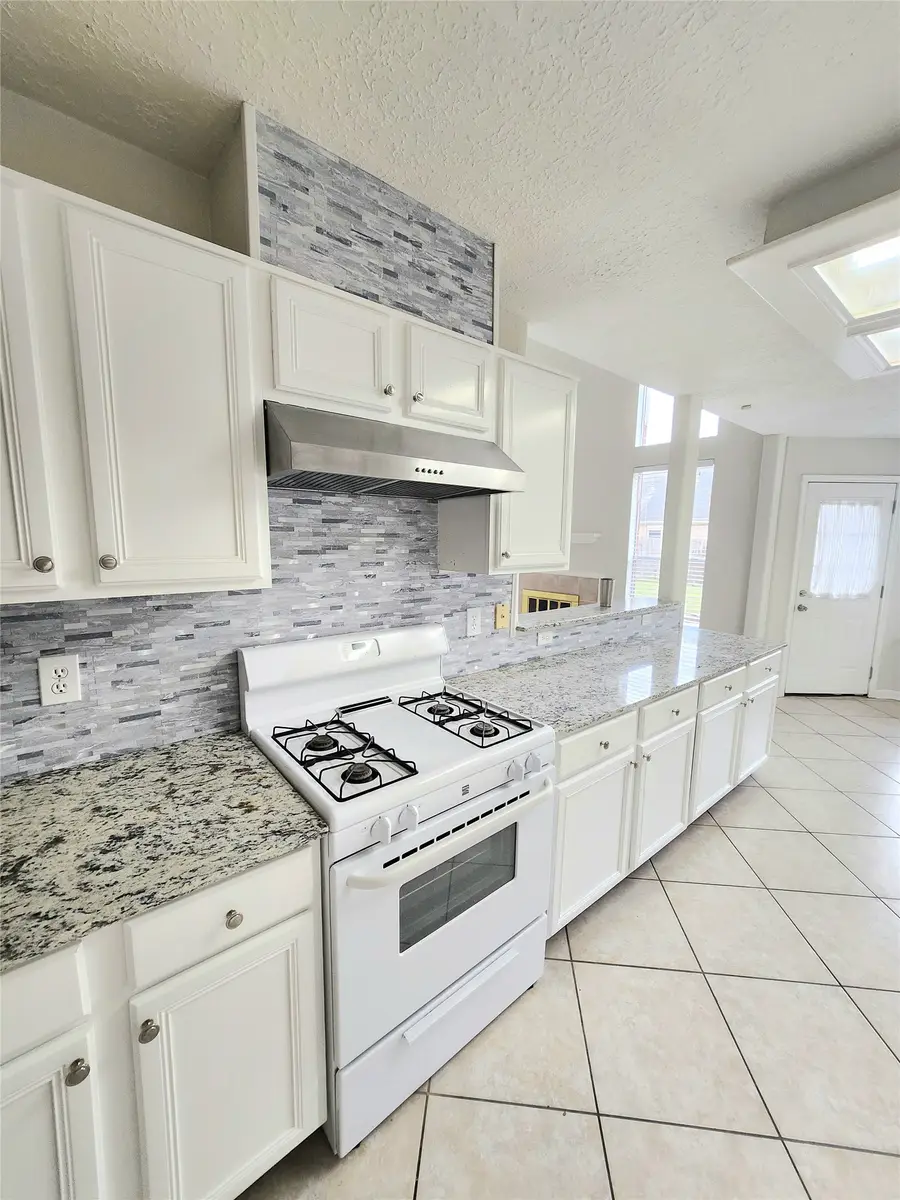 14335 Berrington Drive, Houston, TX 77083 - #3