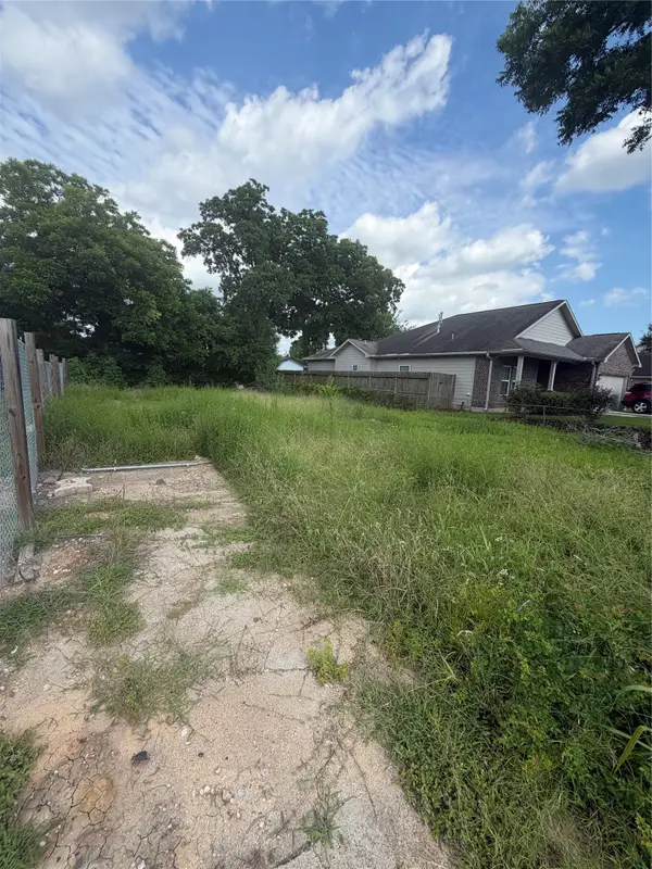 8409 Lawler Street, Houston, TX 77051