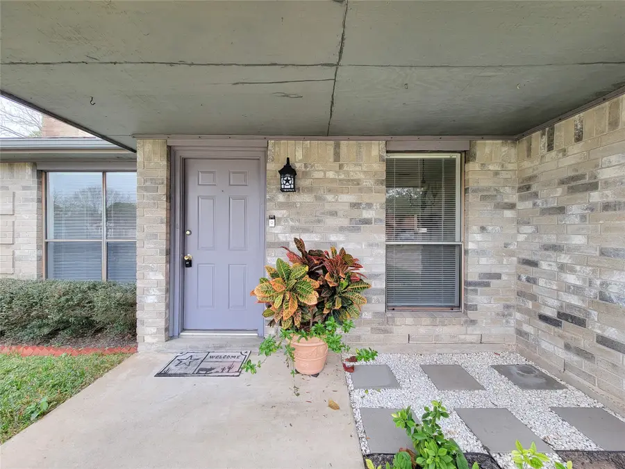 7835 Lumber Jack Drive, Houston, TX 77040 - Image #3