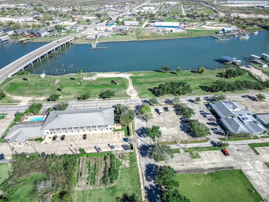 1024 W 2nd Street, Freeport, TX 77541 - #3