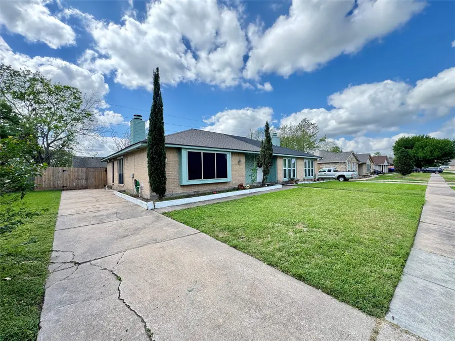 16411 Meadowbrook Farm Road, Houston, TX 77082 - #2