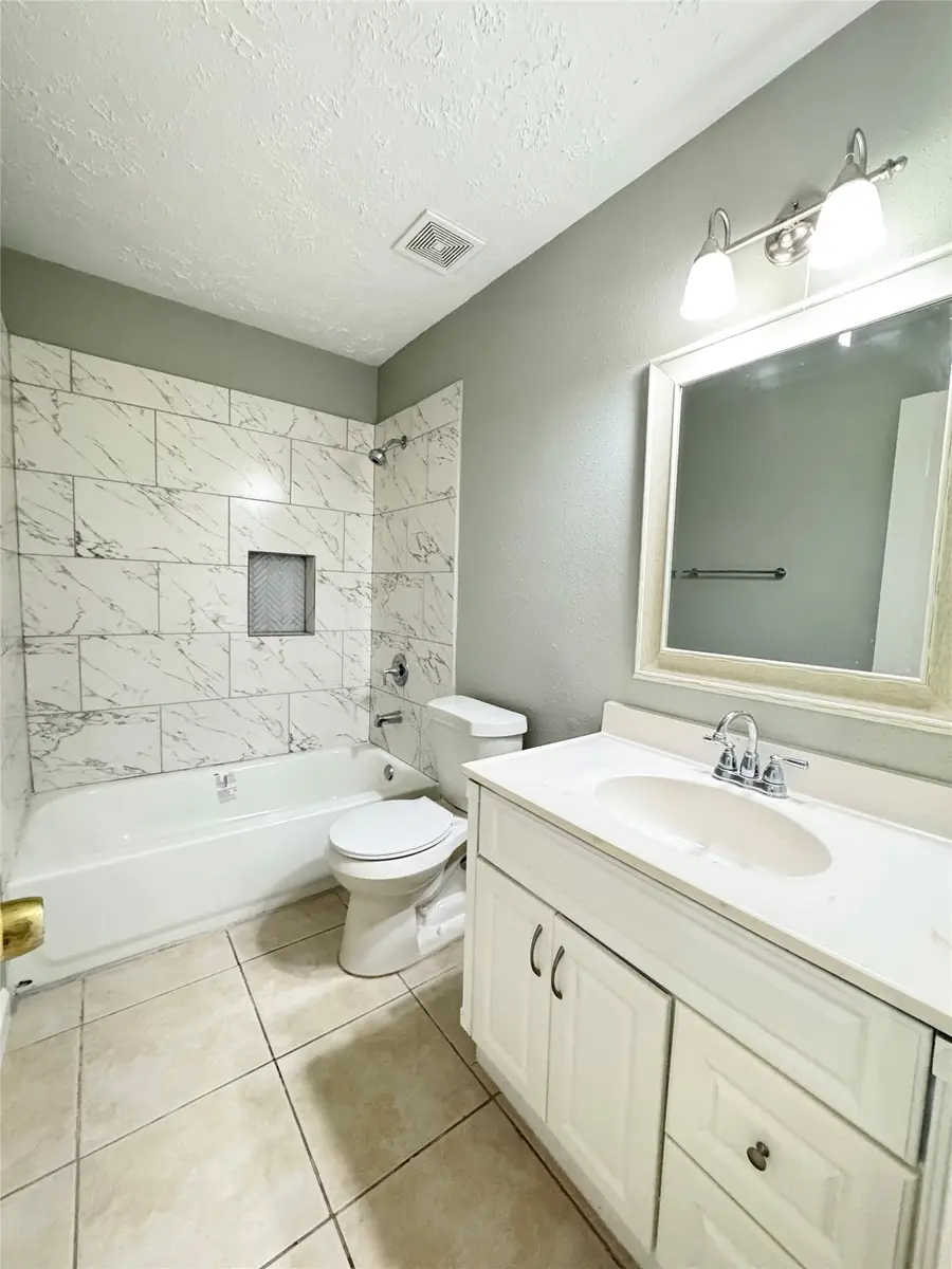 16411 Meadowbrook Farm Road, Houston, TX 77082 - #3