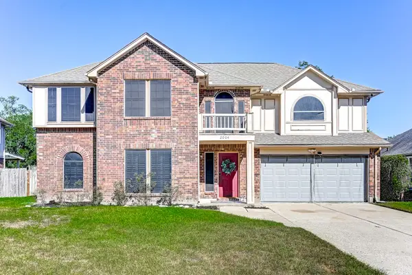 2004 Saber Court, League City, TX 77573