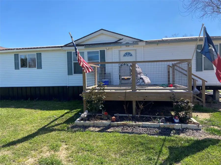 10507 E 159 Highway E, Bellville, TX 77418 - #2