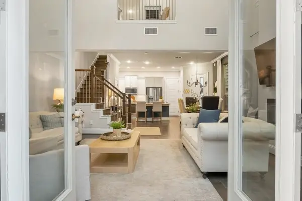 3504 Vista Terrace Lane, Houston, TX 77018
