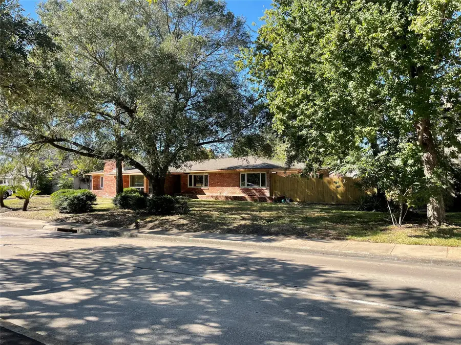 3510 N Braeswood Boulevard, Houston, TX 77025 - Image #3