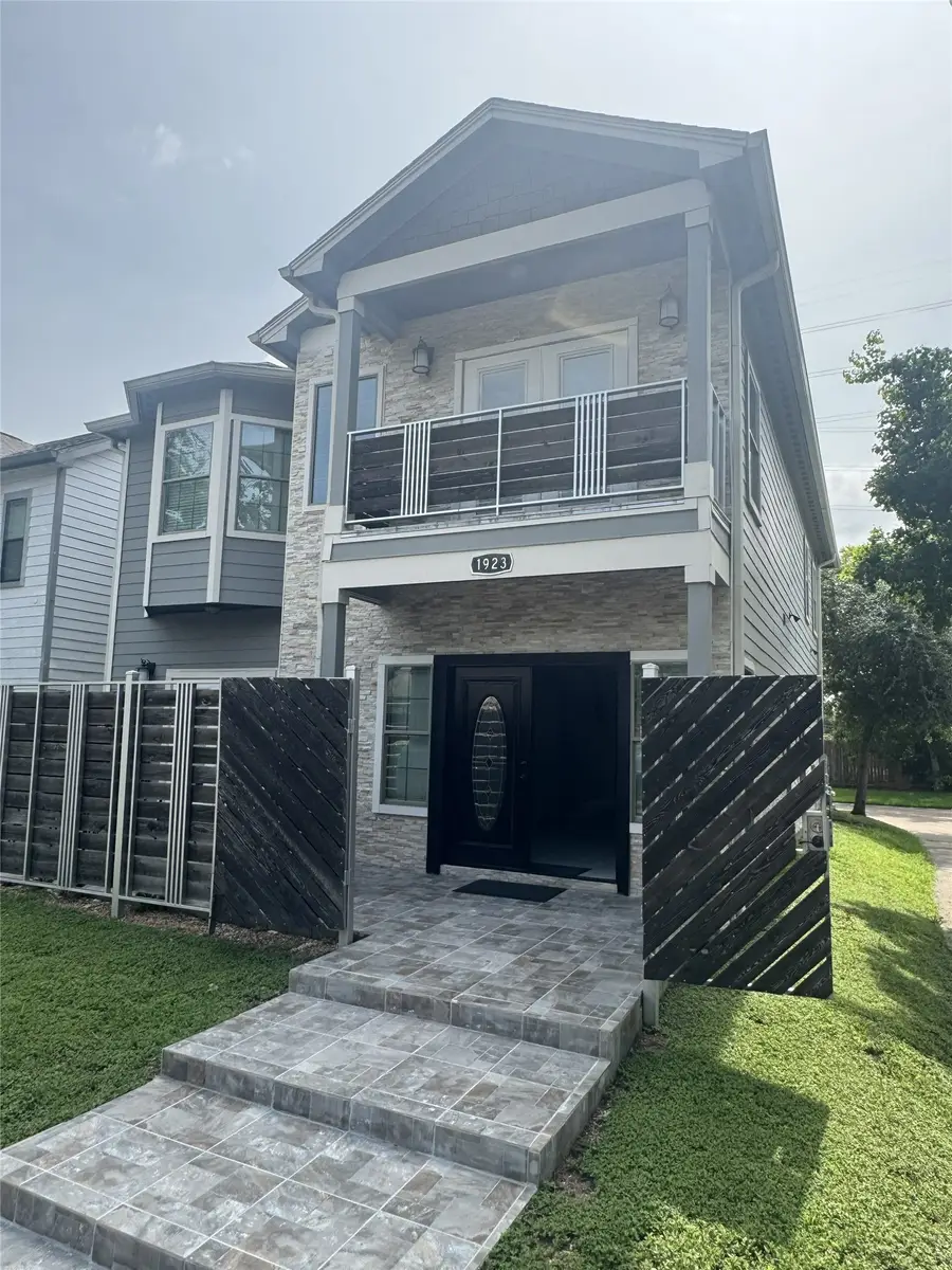 1923 Bittercreek Drive, Houston, TX 77042 - #2