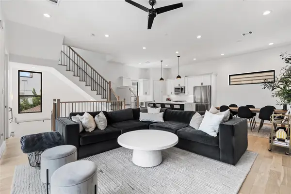 2313 Sherwin Street, Houston, TX 77007