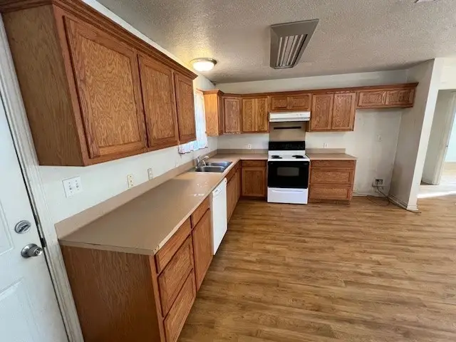 1118 Bluebird Avenue, Livingston, TX 77351 - #2