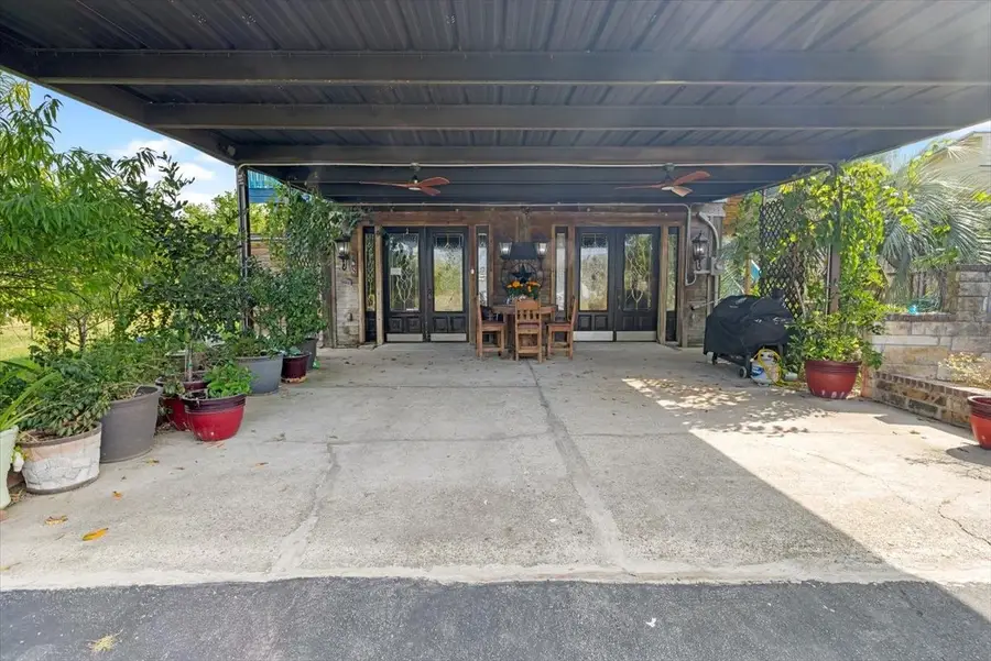 308 Bayside Drive, Anahuac, TX 77514 - Image #3