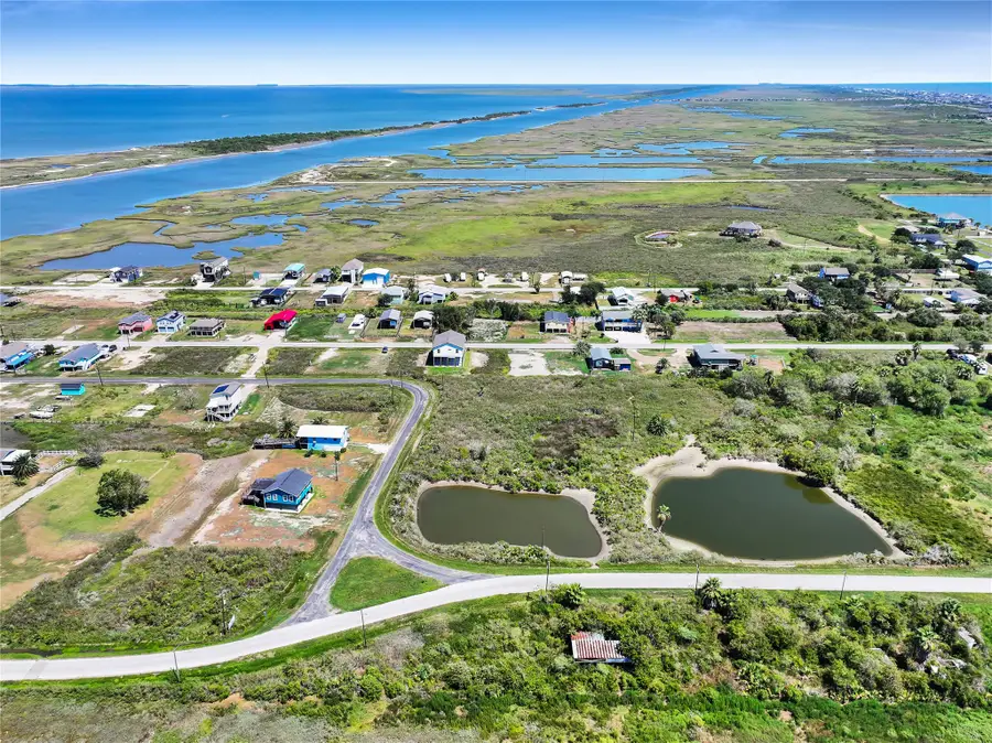 1205 W Canal, Crystal Beach, TX 77650 - #3