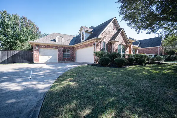 8303 Crescent Knolls Drive, Richmond, TX 77406