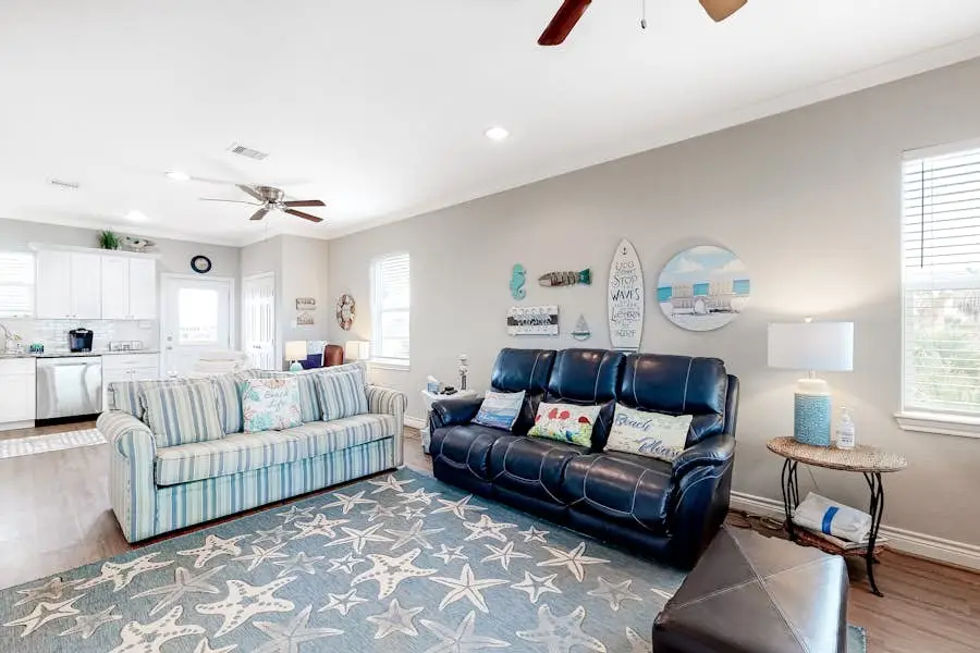 11221 Schwartz Drive, Galveston, TX 77554 - #2