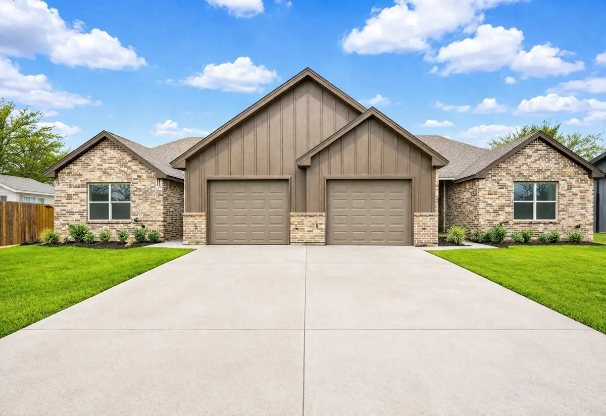 228 Saint Charles Drive, Springtown, TX 76082 - #1