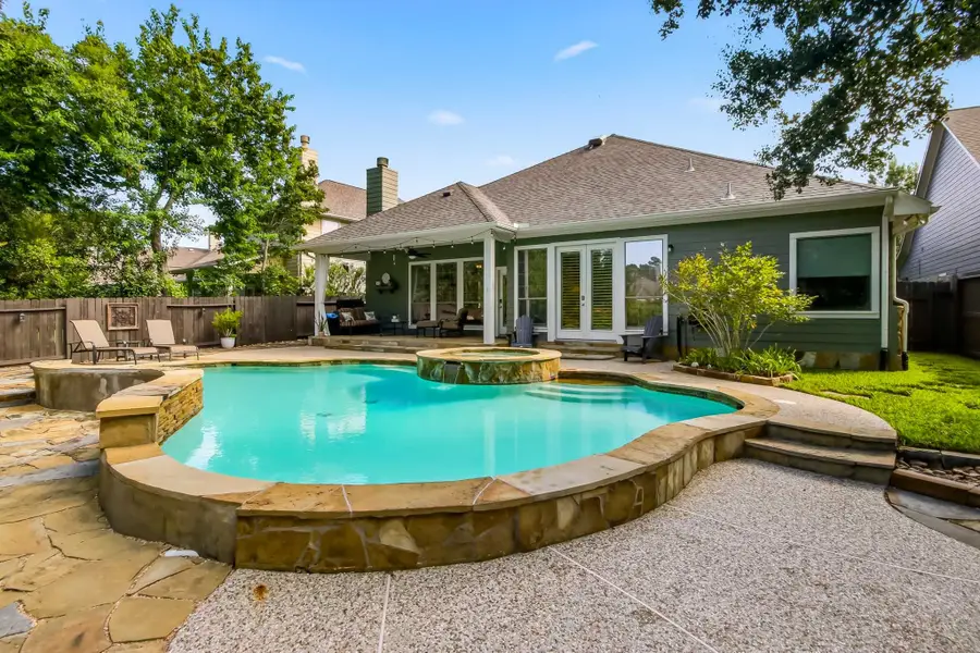 15 S Mews Wood Court, The Woodlands, TX 77381 - #2