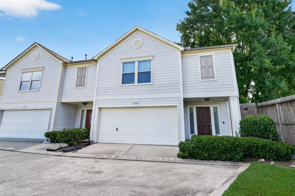2735 Woodridge Manor Drive, Houston, TX 77087 - #1