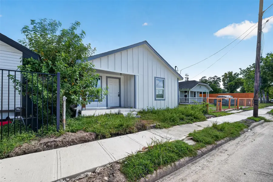 1505 Ryon Street, Houston, TX 77009 - #2